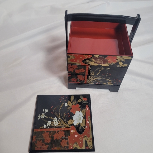 Vintage Japanese Black Laquerware 3 Tier Bento Trinket Box - Picture 4 of 11